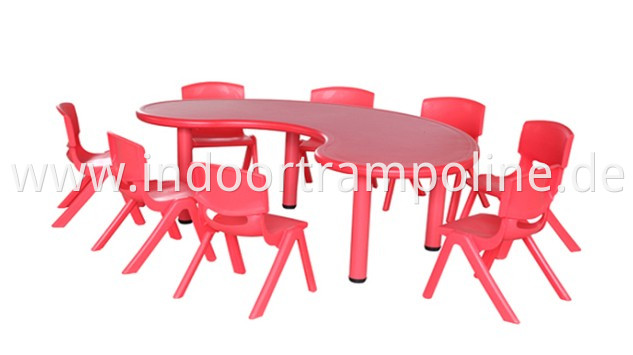 preschool desks and chairs